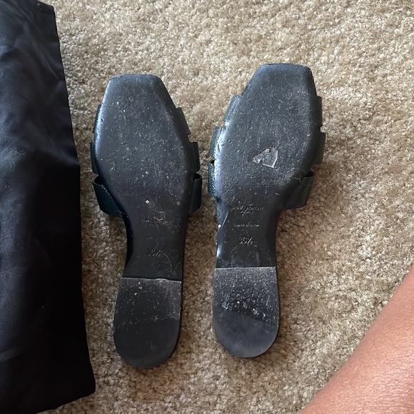 Sandals - Picture 2 of 2